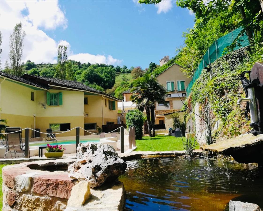 Hotel Le Moulin D'Olt La Canourgue Exteriör bild